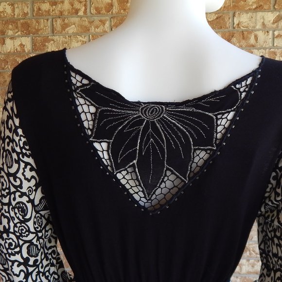 Krista Lee size  M -ARTIST DESIGN DRESS - Picture 3 of 12